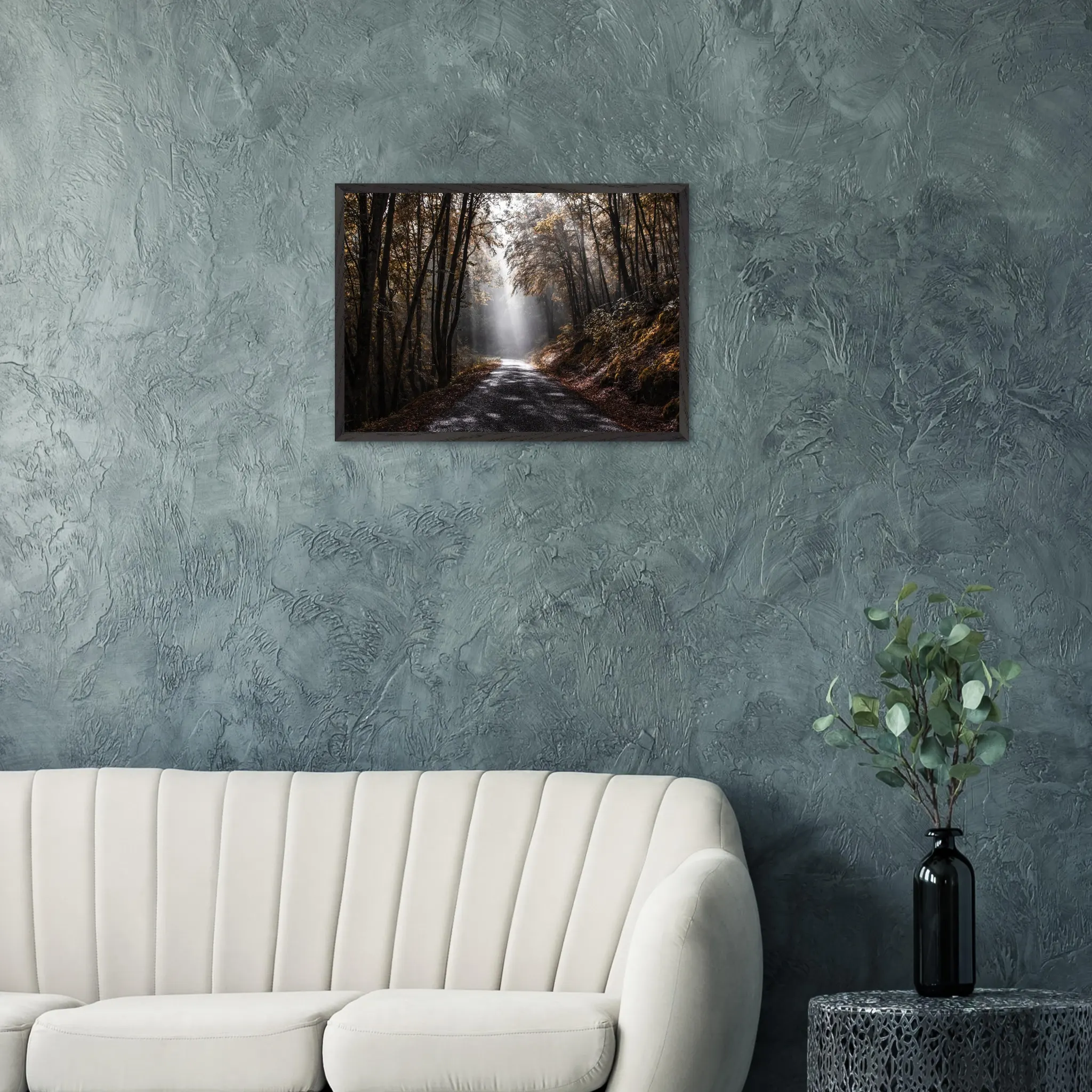 « Porteuse d’espoir » – Photographie premium 1 seul exemplaire – Pièce unique Photo d\'art déco d\'artiste auteur encadré en bois premium chêne frêne papier épais premium FSC « Porteuse d’espoir » – Photographie premium 1 seul exemplaire – Pièce unique Photo d\'art déco d\'artiste auteur encadré en bois premium chêne frêne papier épais premium FSC