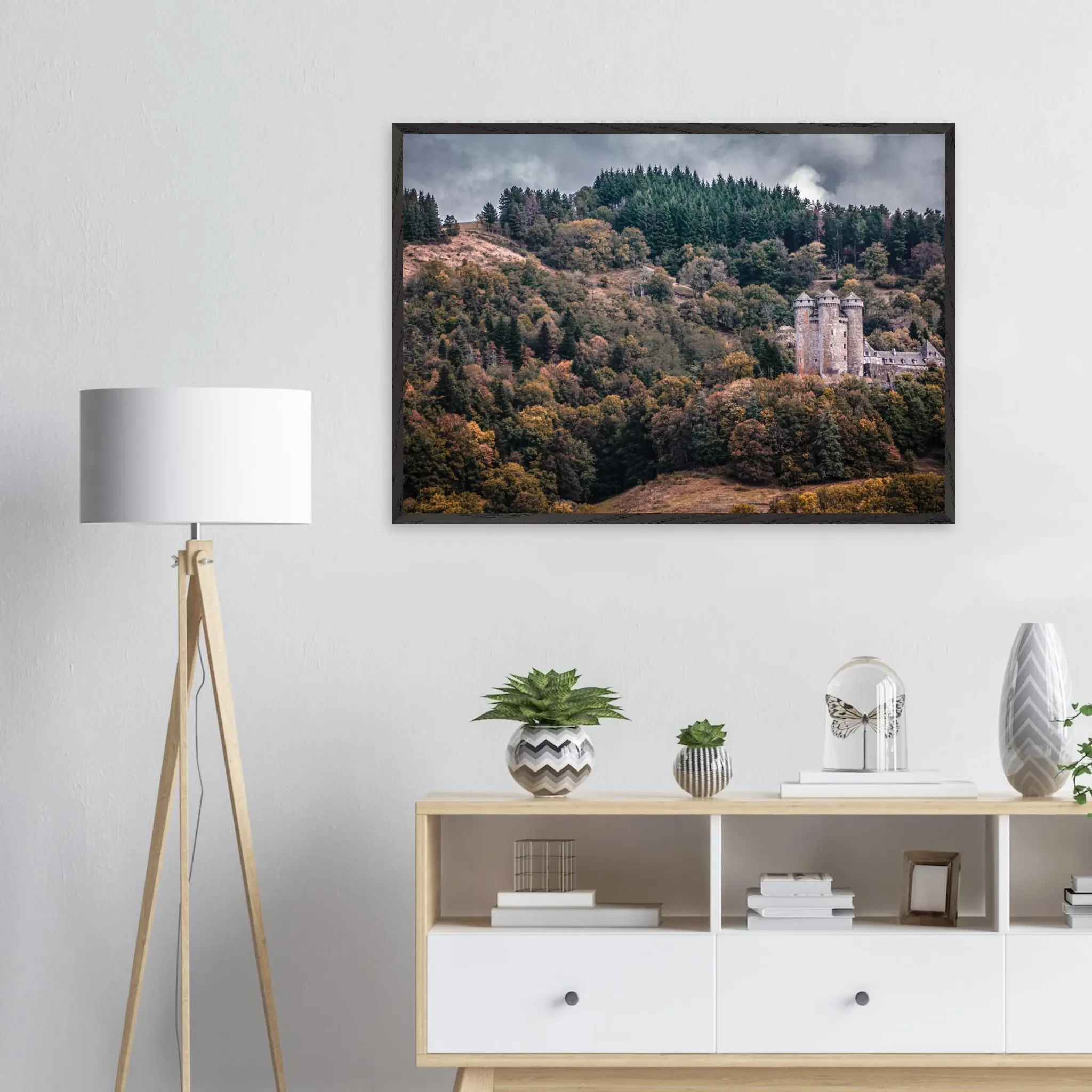 « Frappé d’Estoc » – Art déco – Photo d’un château – cadre en bois Photo d\'art déco d\'artiste auteur encadré en bois premium chêne frêne papier épais premium FSC « Frappé d’Estoc » – Art déco – Photo d’un château – cadre en bois Photo d\'art déco d\'artiste auteur encadré en bois premium chêne frêne papier épais premium FSC