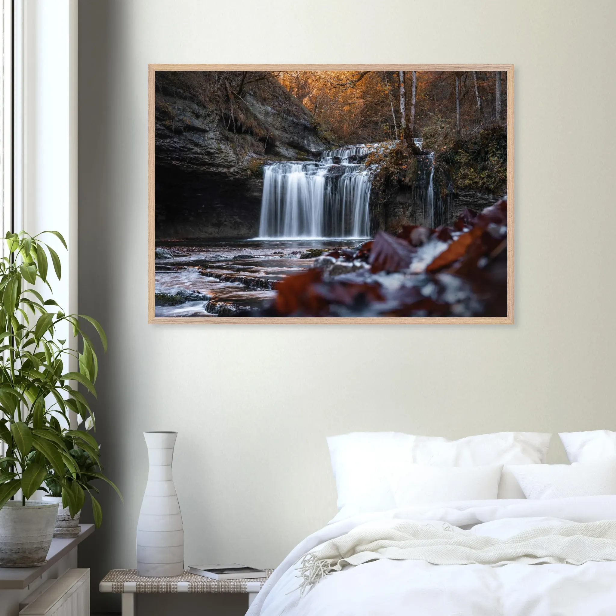 « Aux chutes d’automne » – Photographies en éditions limitées Photo d\'art déco d\'artiste auteur encadré en bois premium chêne frêne papier épais premium FSC « Aux chutes d’automne » – Photographies en éditions limitées Photo d\'art déco d\'artiste auteur encadré en bois premium chêne frêne papier épais premium FSC