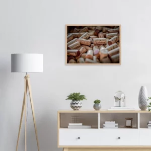 « Des Trophées particuliers » – Photo art déco vignes et vins Photo d\'art déco d\'artiste auteur encadré en bois premium chêne frêne papier épais premium FSC